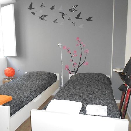 Triplex - Quarto Com W.C. Privado Lisbon Exterior photo